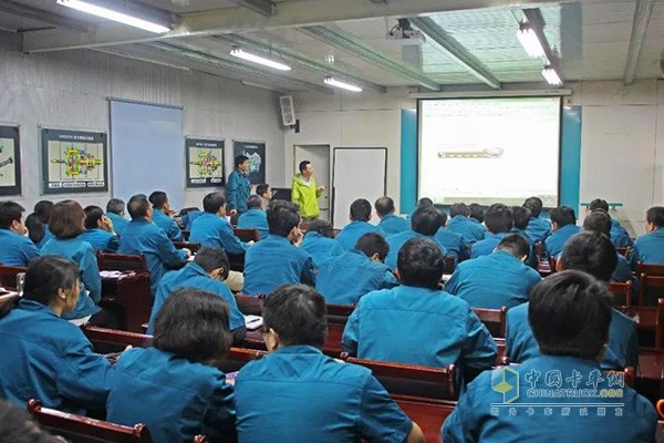 中國重汽變速箱部全面推進(jìn)質(zhì)量管理體系建設(shè)