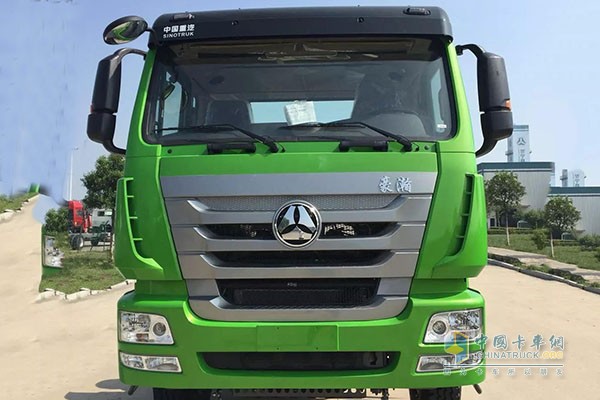中國(guó)重汽豪瀚J6G 6×4自卸車(chē)