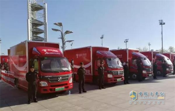 服務(wù)于京東物流的福田歐馬可純電動物流用車