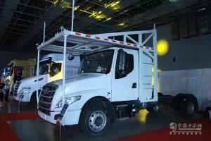 東風(fēng)柳汽 乘龍T5 280馬力 4×2轎運(yùn)車(chē)