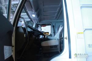 東風(fēng)柳汽 乘龍T5 280馬力 4×2轎運(yùn)車(chē)