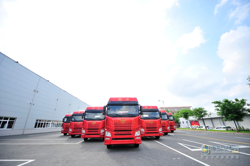 一汽解放青汽公司建廠五十周年迎來(lái)第150萬(wàn)輛卡車(chē)下線