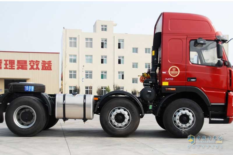 大運(yùn)重卡 新N8E系列 6×2 310/350馬力 牽引車