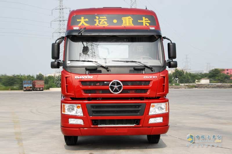 大運(yùn)重卡 新N8E系列 6×2 310/350馬力 牽引車