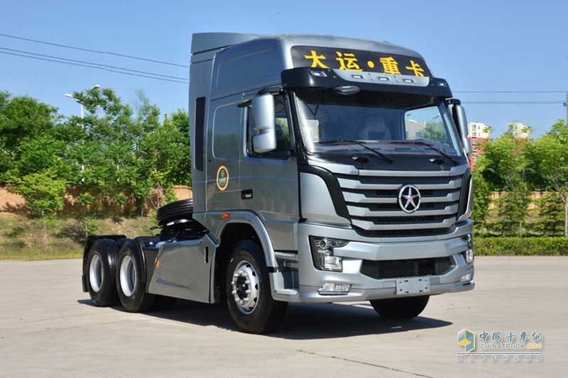 大運(yùn)重卡 N8V系列 6×4 360馬力 牽引車