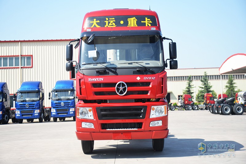 大運重卡 新N8E 6×4 350/336馬力LNG系列牽引車