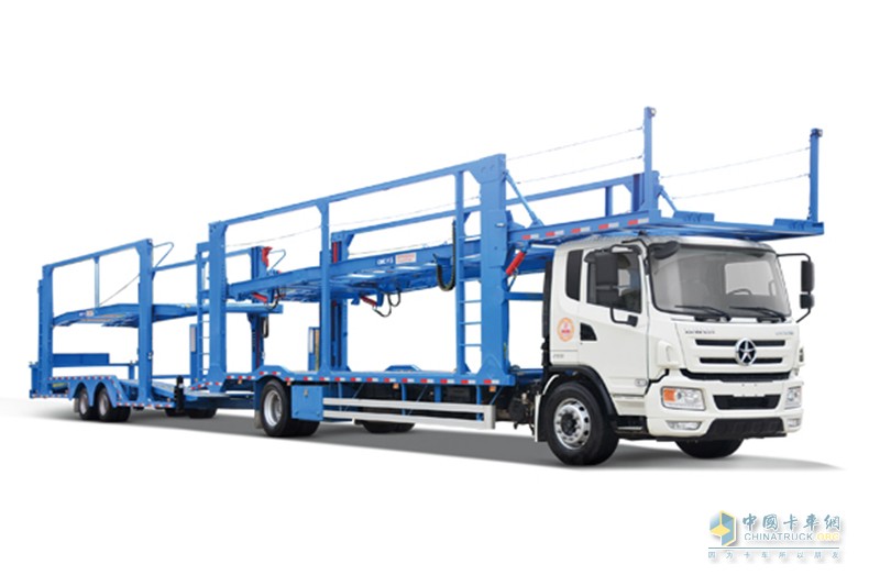 大運(yùn)N6中置軸4×2 290馬力國五轎運(yùn)車 