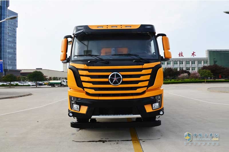 大運(yùn)重卡 N8V系列 8×4 350馬力 工程自卸車
