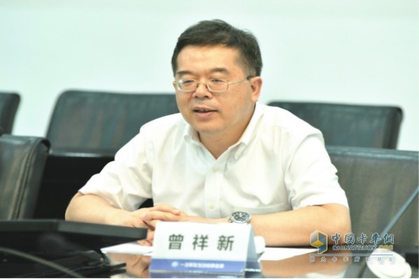 一汽集團黨委常委、總會計師、董事會秘書曾祥新