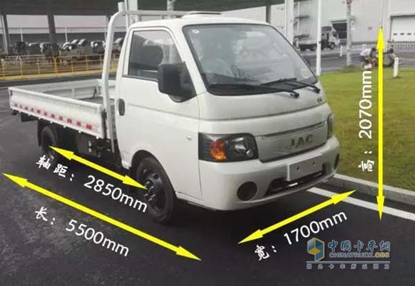 車(chē)身輕巧，靈活穿行