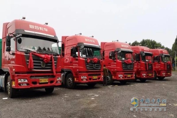 聯(lián)合卡車E420品質(zhì)可靠，能拉能跑能掙錢