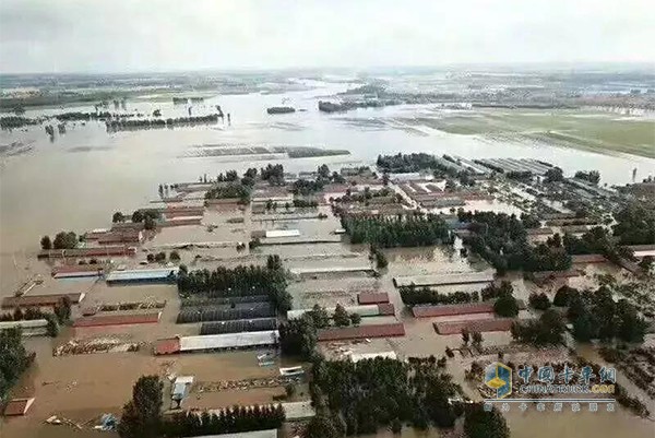受臺風疊加影響，山東青州、壽光等地遭受嚴重洪災
