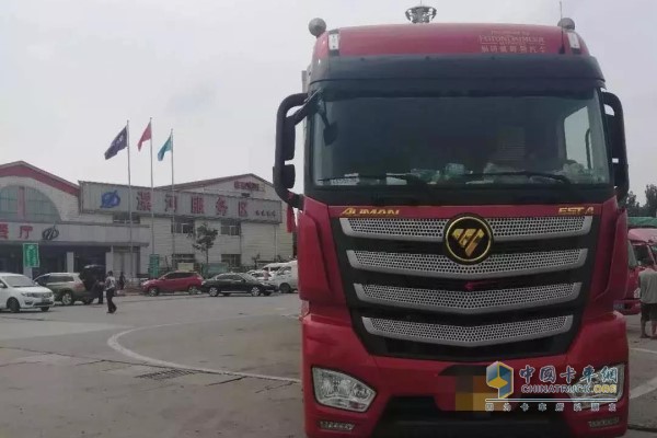 歐曼EST A超級(jí)卡車(chē)