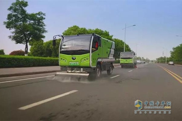 宇通環(huán)衛(wèi)純電動環(huán)衛(wèi)車