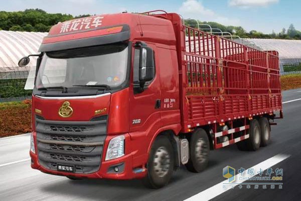 這款乘龍H7 8x4載貨車(chē)