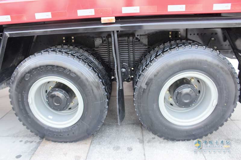 陜汽重卡 德龍X3000 550馬力 8X4 7.6米自卸車 