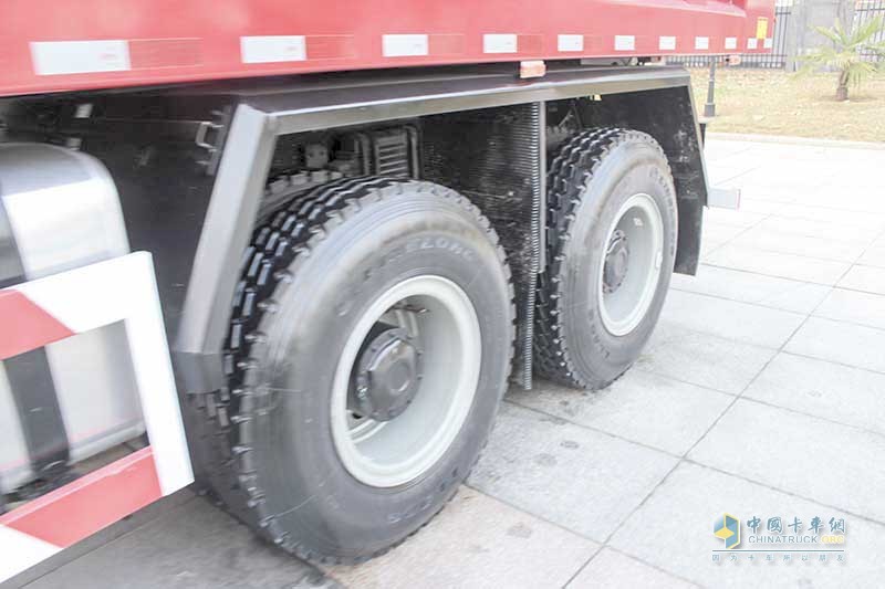 陜汽重卡 德龍X3000 黃金版 500馬力 6X4 6.2米自卸車(chē)