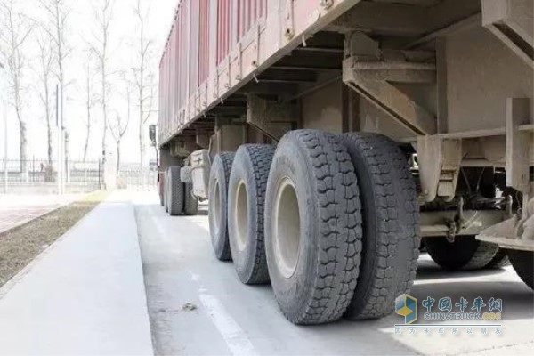 選擇好路面避免輪胎受到過度碰擊