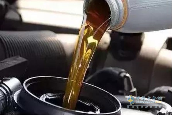 凝點低、流動性好的燃油