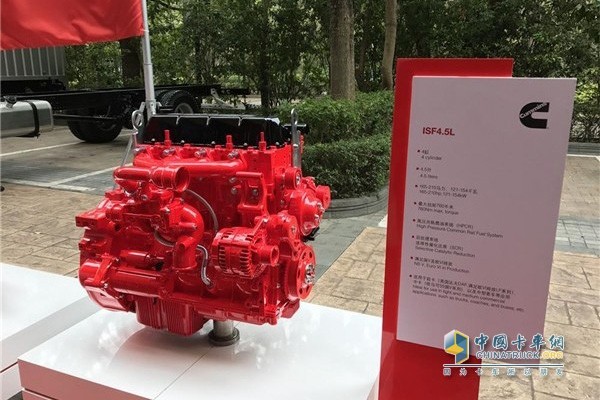 ?？礗SF4.5L發(fā)動機