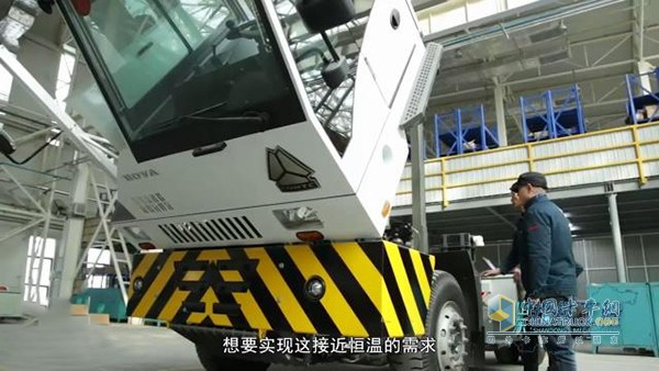 中國重汽氫燃料碼頭牽引車調(diào)配測(cè)試中