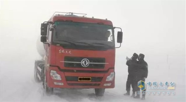 氣溫降低時卡車防凍液的使用