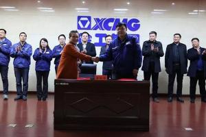 現(xiàn)場斬獲60臺(tái)重卡訂單，徐工智慧物流引領(lǐng)產(chǎn)業(yè)新生態(tài)