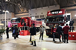 大馬力、高承載、定制化 上汽紅巖兩款產(chǎn)品亮相中國(guó)汽車技術(shù)展 