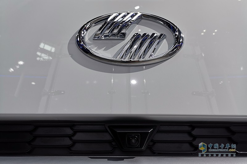 上汽躍進 超越C500i 5.2米貨箱 純電動 智能城市物流車
