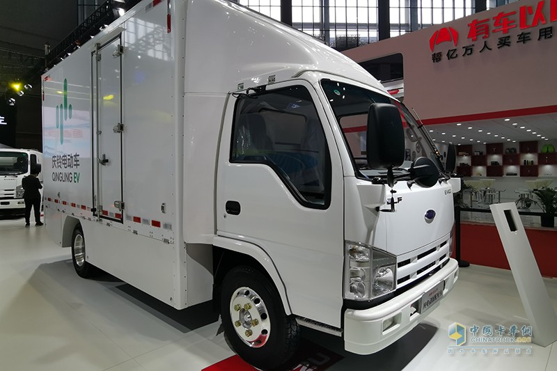 慶鈴汽車 EV100 純電動(dòng)廂式運(yùn)輸車
