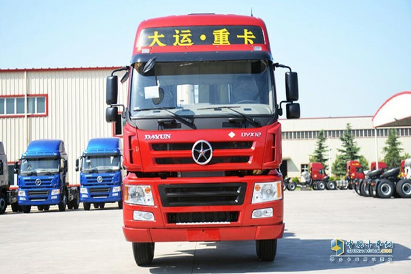 大運 新N8E重卡 420馬力 6X4 LNG牽引車(CGC4253N53CA)