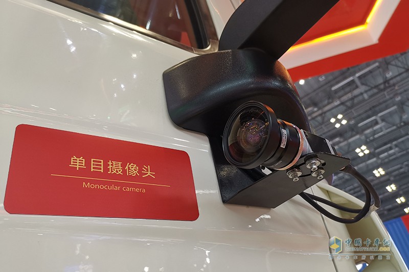 中國(guó)重汽 T5G L4級(jí)純電動(dòng)無人駕駛牽引車
