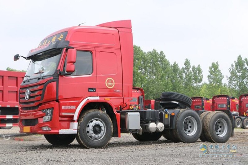 大運 N8V重卡 標載型 430馬力 6X4牽引車(CGC4250D5ECCE) 