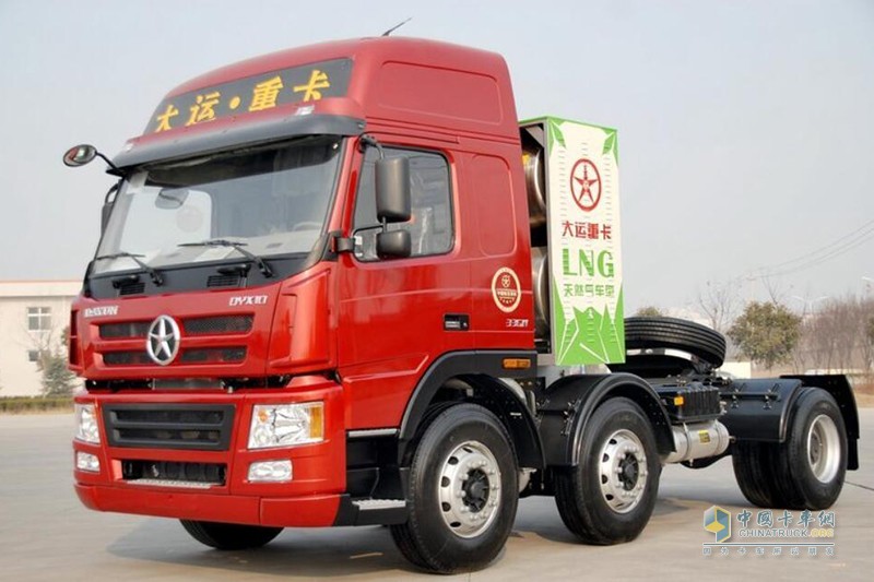 大運 新N8E重卡 380馬力 6X2 LNG牽引車(CGC4253N53BA)