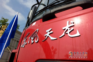 在魔都選擇堅(jiān)持 上海銳洪：因?yàn)閯e無(wú)選擇，也因?yàn)榭吹较Ｍ?>
                        <div   id=