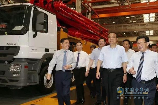 李克強(qiáng)總理視察三一18號智慧車間
