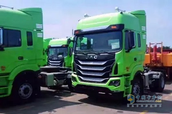 格爾發(fā)K5牽引車(chē)