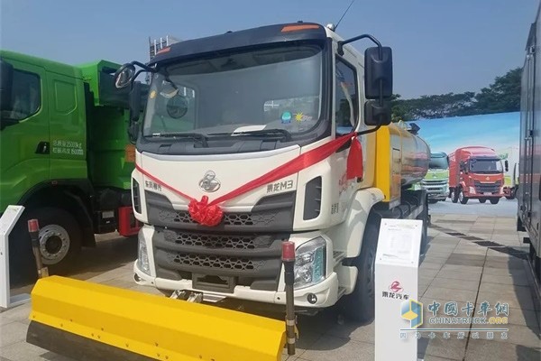 東風(fēng)柳汽乘龍M3EV 電動環(huán)衛(wèi)車