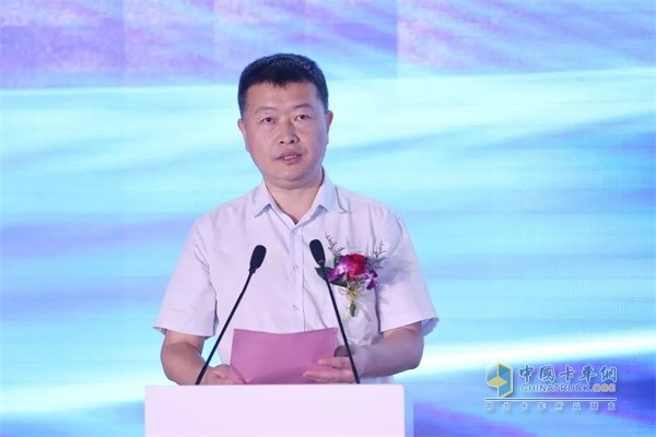 福田汽車集團(tuán)副總裁、歐馬可事業(yè)部總裁顧德華先生為活動(dòng)致辭