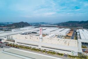 東風(fēng)柳汽50周年慶：第270萬輛下線 自動(dòng)駕駛“玩”起來
