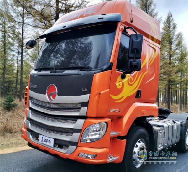 長(zhǎng)征鳳凰C5牽引車