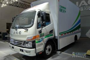 搶先看！江淮汽車全系國(guó)六新品亮相武漢車展