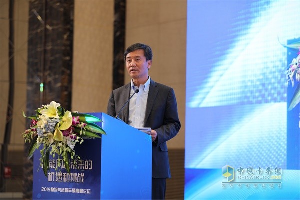 招商局交通物流事業(yè)部副部長、中外運(yùn)長航副總經(jīng)理范端煒