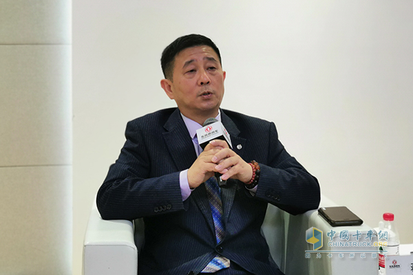 東風商用車有限公司副總經理蔣學鋒