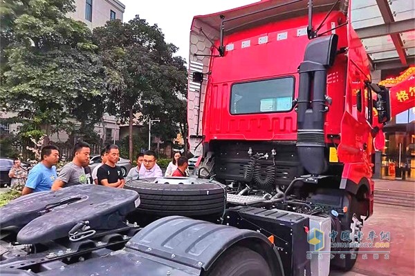 格爾發(fā)2020款搭載了康明斯、濰柴、錫柴等多種發(fā)動機