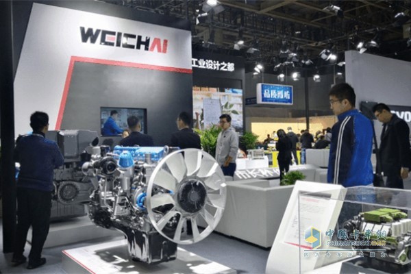 2019世界工業(yè)設(shè)計(jì)大會(huì)上濰柴WP8、WP9H、WP17等高端動(dòng)力產(chǎn)品贏得了嘉賓紛紛點(diǎn)贊