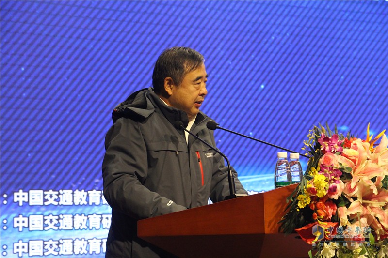 首屆“歐曼-?？当比珖逃密嚠a(chǎn)教融合檢測維修技能大賽