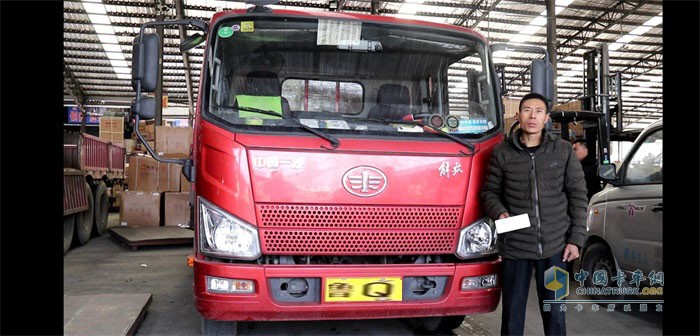 卡車(chē)網(wǎng)發(fā)現(xiàn)信賴活動(dòng)采訪王士營(yíng)師傅