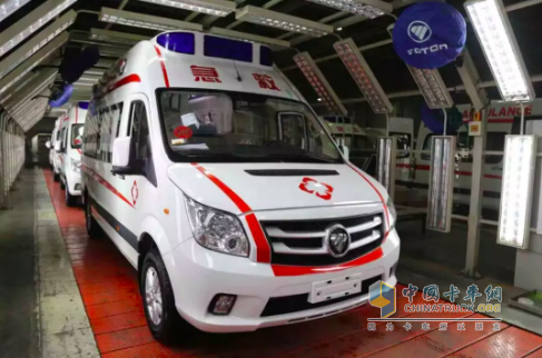 福田圖雅諾負(fù)壓車(chē)