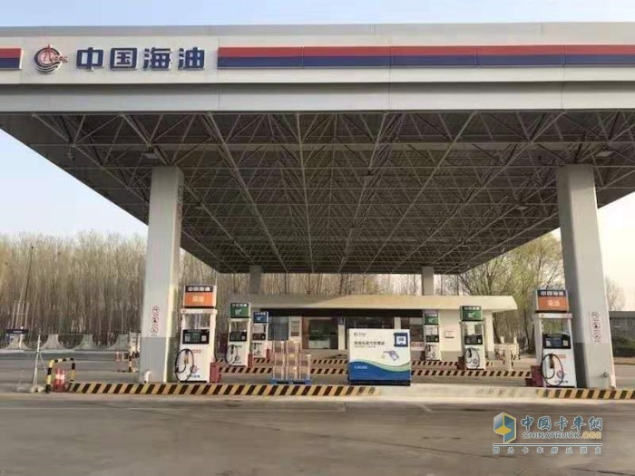 河北中海油攜手可蘭素，在河北高速6個(gè)加油站為抗疫車輛免費(fèi)加注可蘭素車用尿素